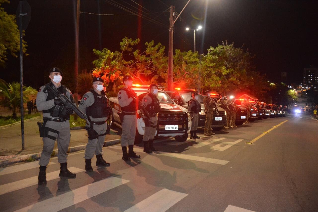 Polícia Militar detém 126 pessoas e apreende 26 armas de fogo durante o final de semana em vários municípios da Paraíba