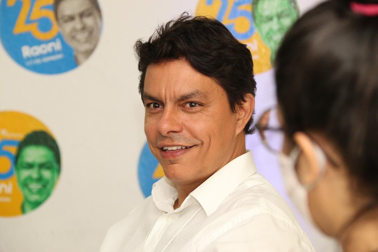 Em live, Raoni Mendes debate propostas do seu plano de gestão para a Cultura