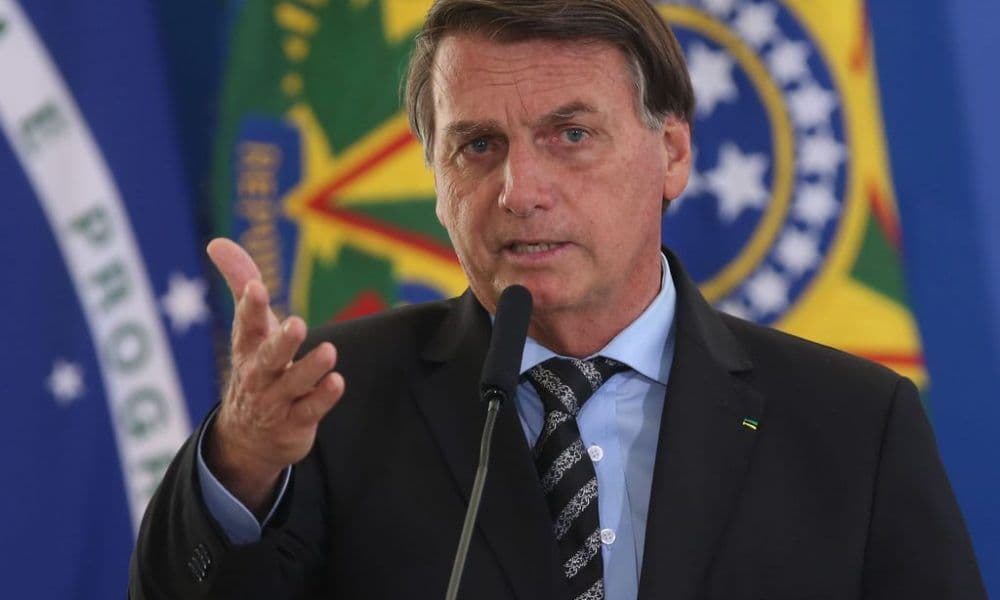 Bolsonaro veta CPMF e governo quer que Guedes deixe Congresso com ônus de buscar reforma tributária