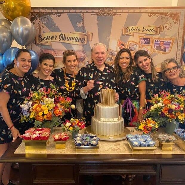 Silvio Santos celebra aniversário de 90 anos em família