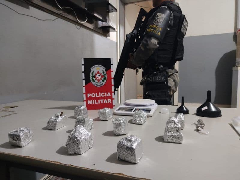 Jovem é preso suspeito de tráfico de drogas na Paraíba