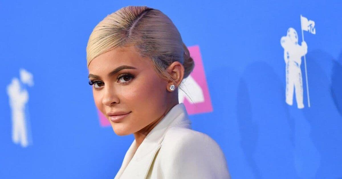 Após polêmica com a Forbes, Kylie Jenner é a celebridade mais bem paga do mundo em 2020