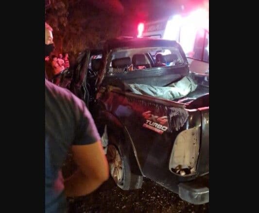 Acidente envolvendo carro de ex-prefeito deixa quatro feridos em rodovia da Paraíba