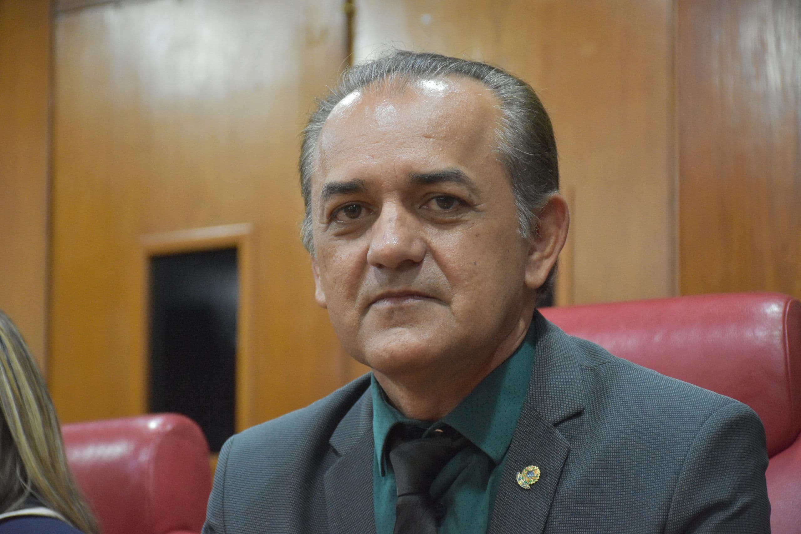 João Corujinha confirma que vereadores da base declararam apoio a Cícero em 2026: "todos, inclusive Eliza e Tarcísio"