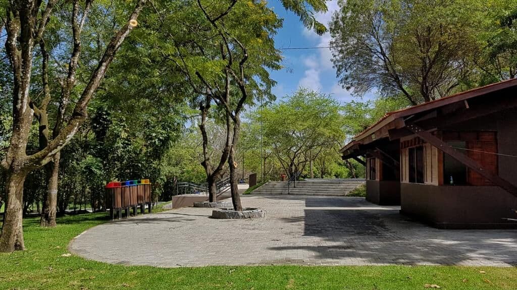 Na última semana de gestão, Luciano Cartaxo entrega Bosque do Lago da Bica em João Pessoa