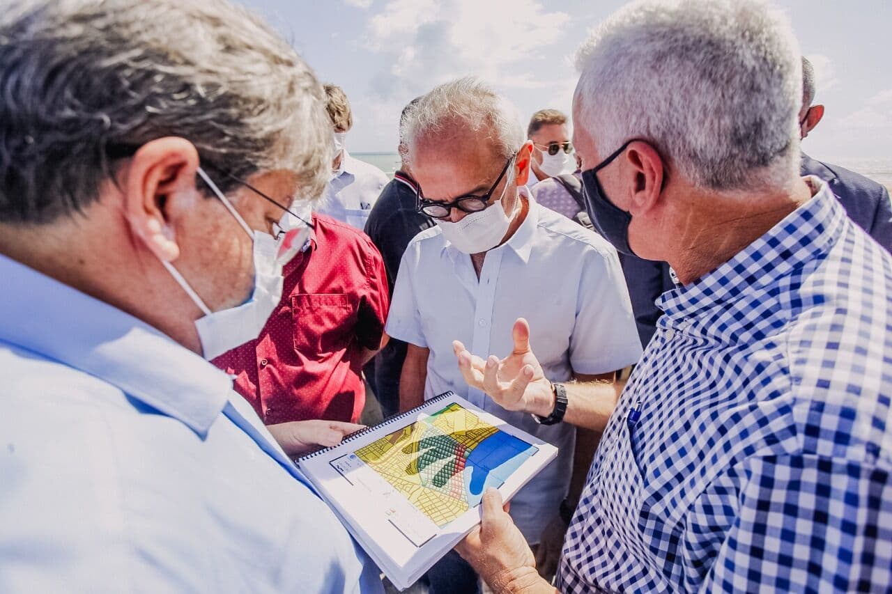 Tecnologia vai identificar ligações clandestinas de esgoto em praias de João Pessoa após parceria ser firmada entre Prefeitura e Governo do Estado