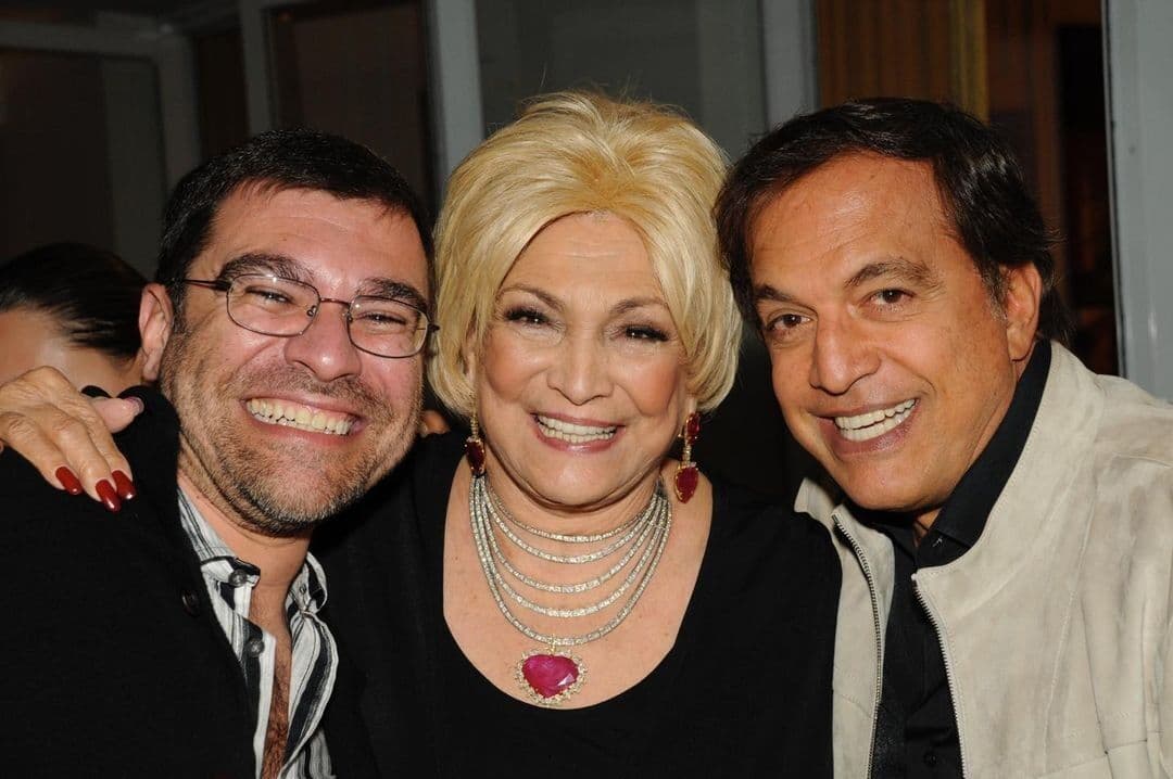 Morre Claudio Pessutti, sobrinho de Hebe Camargo, vítima da Covid-19