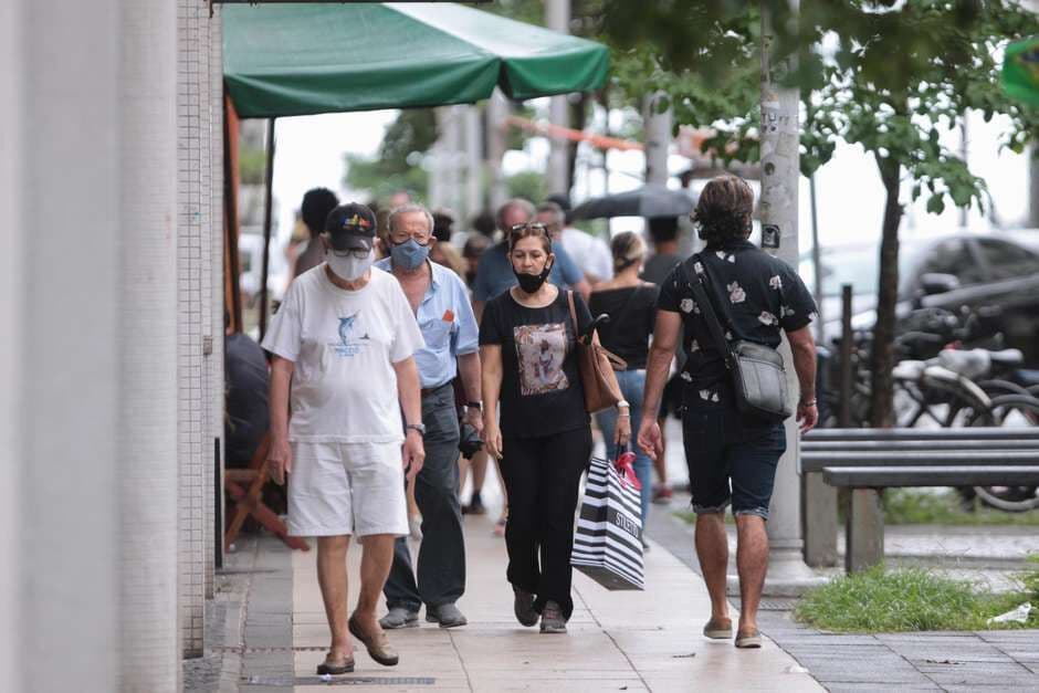 Brasil pode virar 'celeiro' de variantes do novo coronavírus