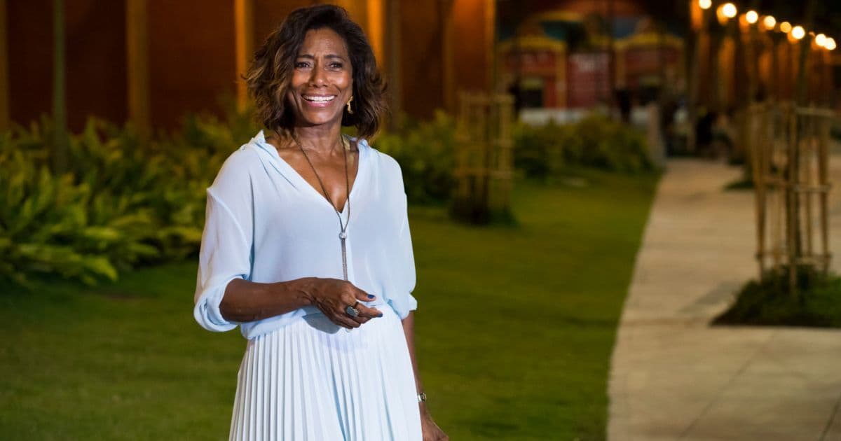 TV Globo suspende gravações com Gloria Maria e adia programas devido à Covid
