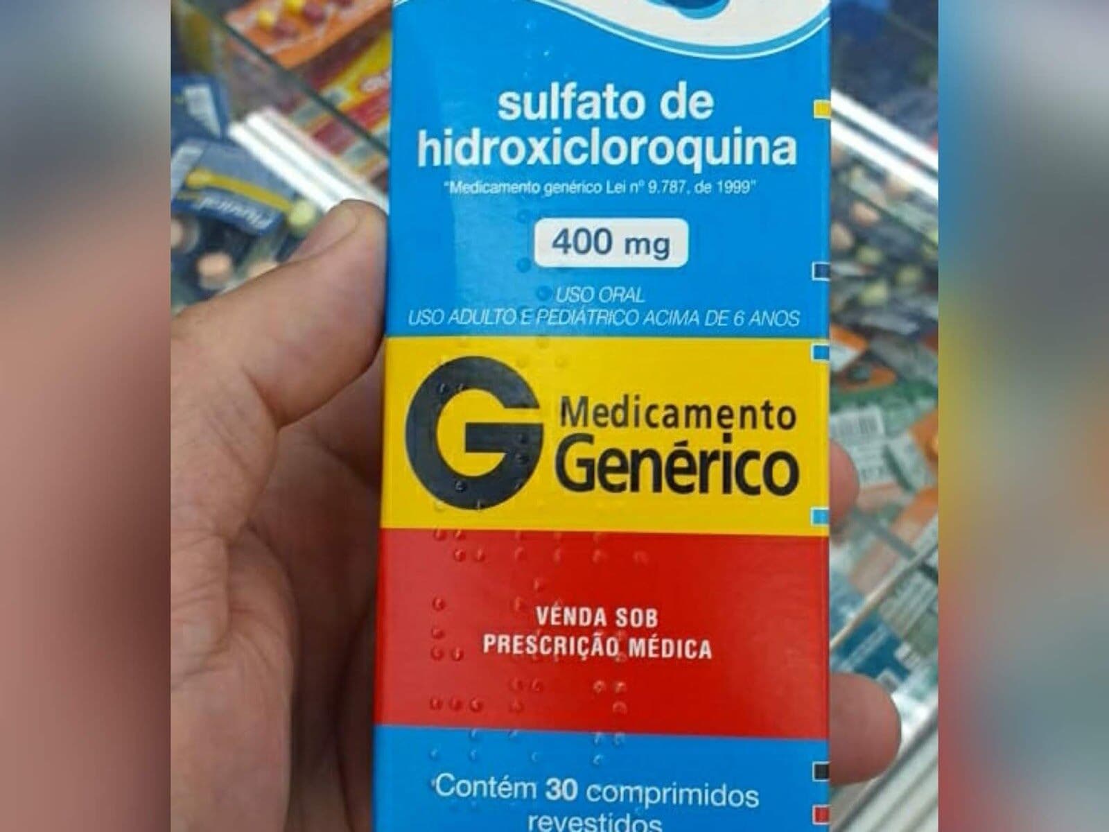 Bolsonaro pede nebulização de cloroquina para paciente com Covid-19