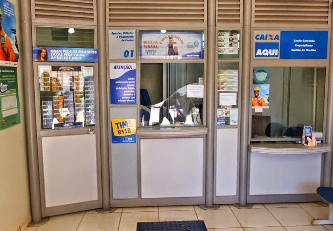 Auxílio de R$ 600 a trabalhadores informais e autônomos ainda não está disponível para saque