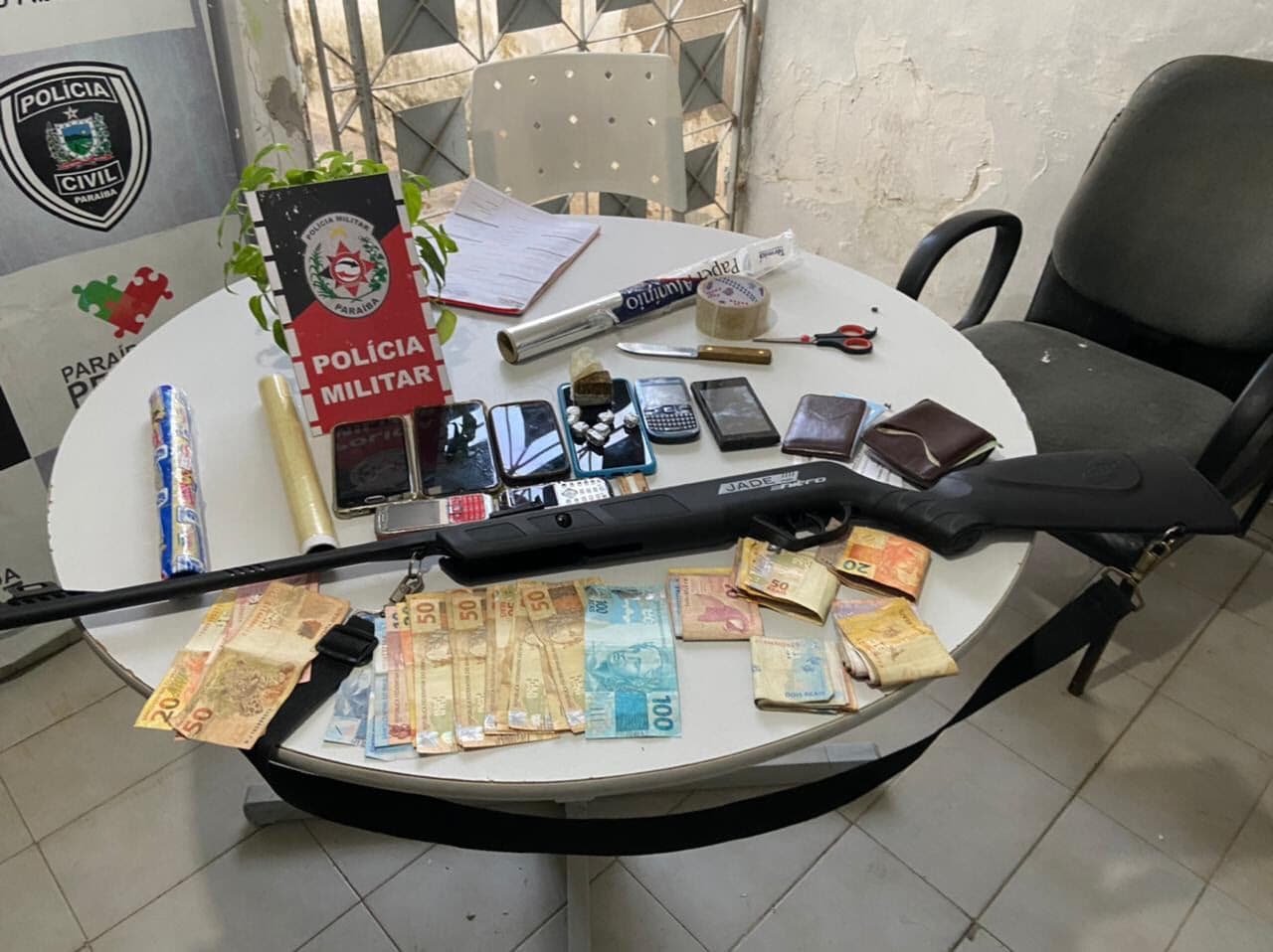 Grupo é preso suspeito de tráfico de drogas na Paraíba
