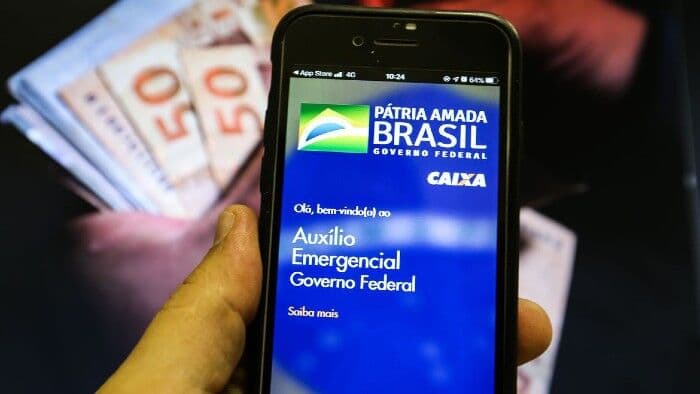 Banco Central autoriza Pix para quem recebe auxílio emergencial