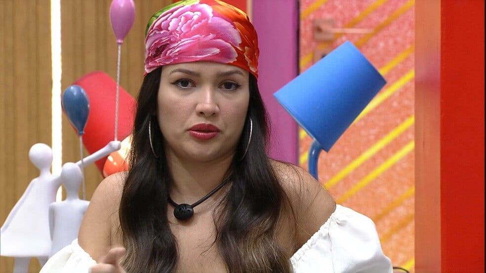 Vereadores pautam projeto de lei para conceder título de cidadã pessoense à Juliette Freire