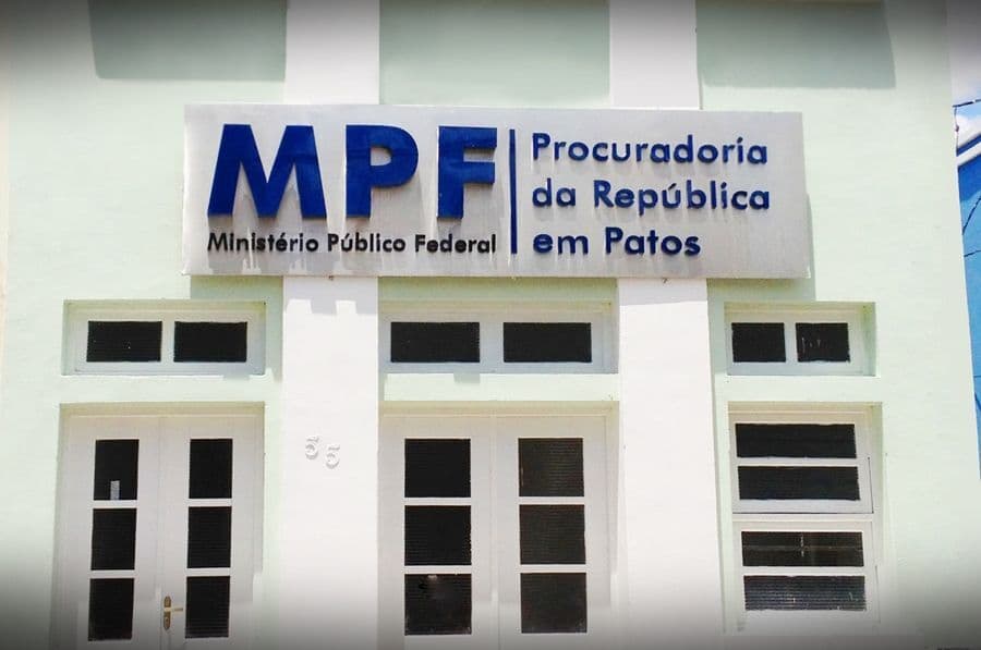 MPF investiga ex-prefeito de Teixeira por aluguel de próprio carro para uso da prefeitura e nomeação de filha para direção de escola