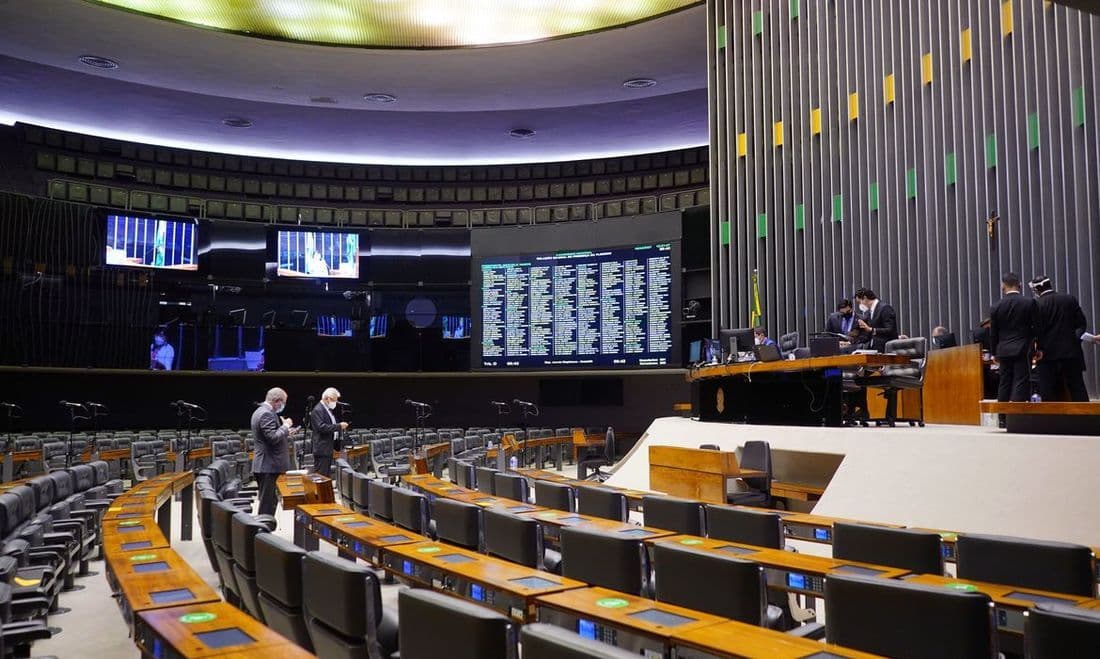 Câmara aprova projeto que institui sistema de cobrança de pedágio por distância percorrida