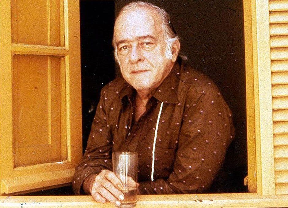 Herdeiros de Vinicius de Moraes serão indenizados em R$ 3,4 mi devido a AI-5