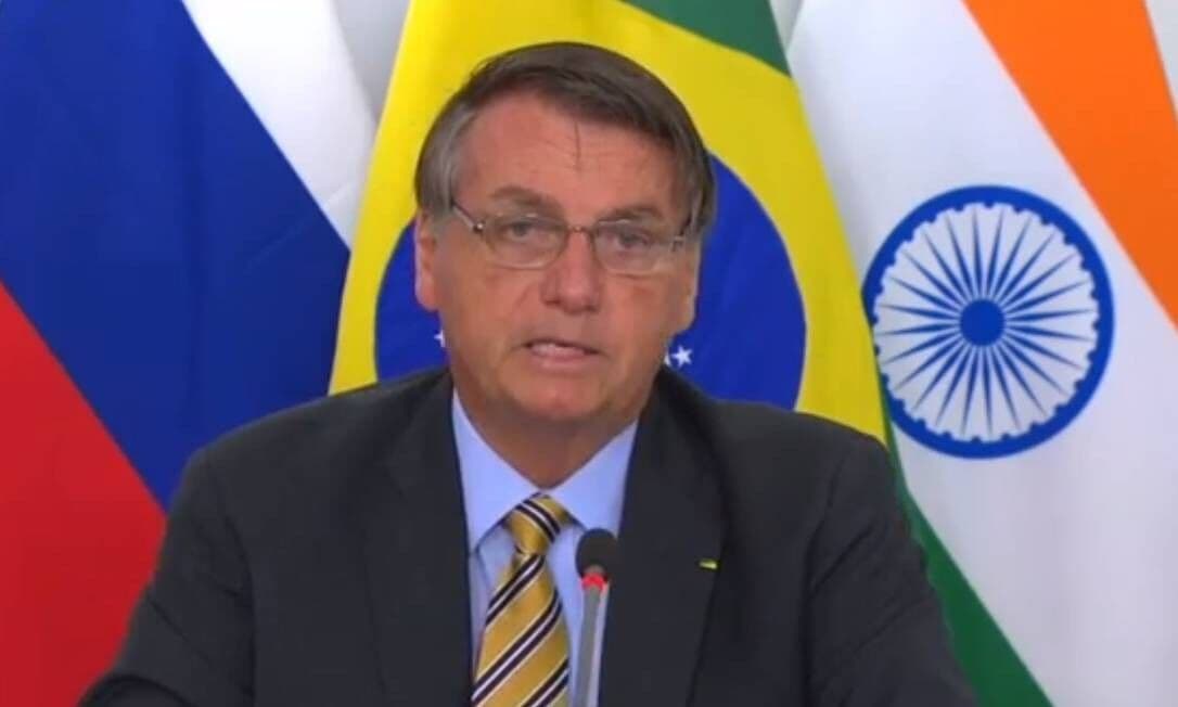 Bolsonaro sanciona sem vetos regulamentação do Fundeb