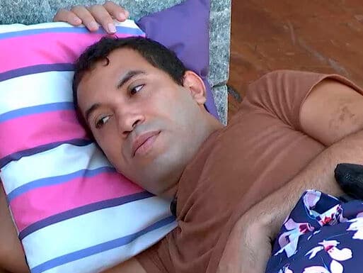 BBB21: Pai de Gil reaparece depois de 15 anos: ‘Quero dar um abraço’