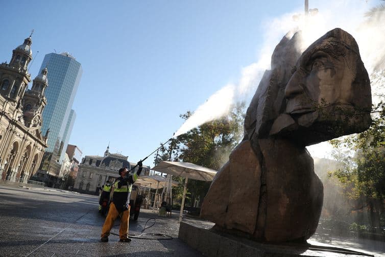 Chile tem 2º número mais alto de novos casos de Covid-19 em toda a pandemia