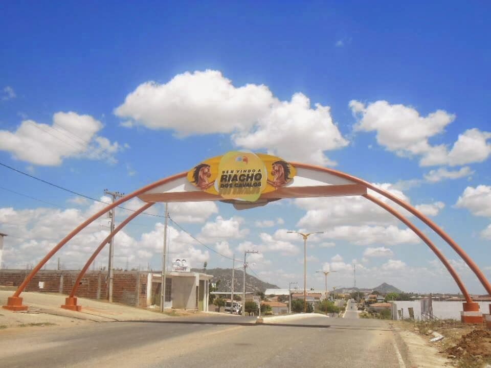 Mulher de 68 anos contrai raiva humana após ser mordida por raposa no Sertão da Paraíba