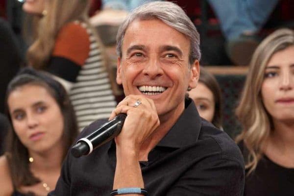 Alexandre Borges larga tudo para cuidar da mãe com Alzheimer