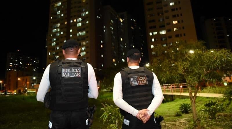 Polícia apreende suspeito de tentar furtar escola de idiomas no Bessa