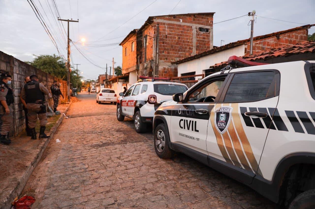 Polícia Civil deflagra operação contra suspeitos de envolvimento em homicídio e tráfico de drogas na Grande João Pessoa