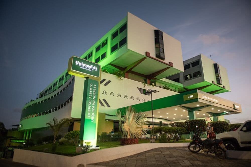 Hospital Alberto Urquiza recebe certificado internacional de referência em ECMO