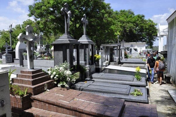 Cemitérios de João Pessoa têm programação especial para o Dia das Mães