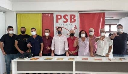 Gervásio participa de encontro do PSB e destaca as ações do governo no Sertão
