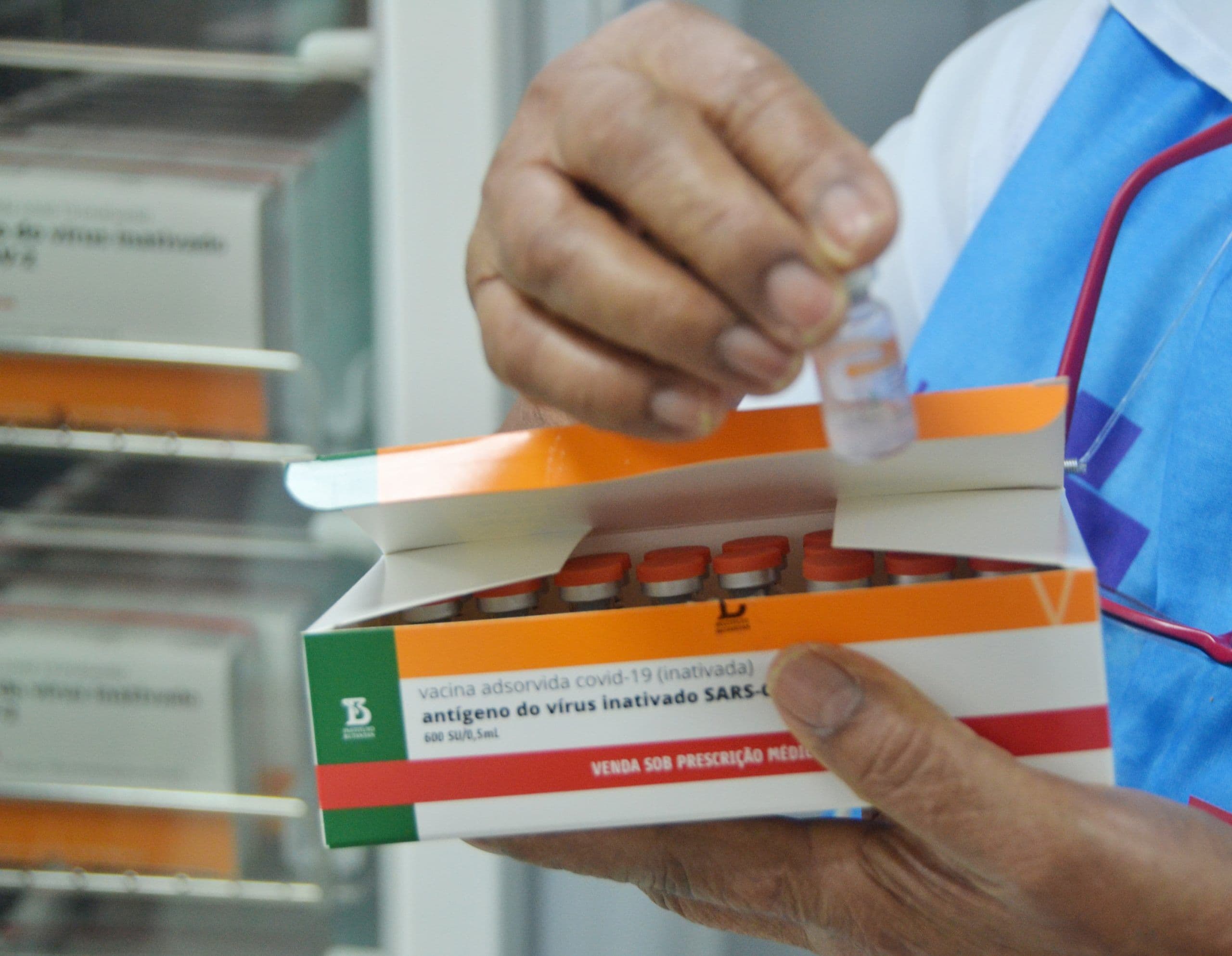 Vacinação de idosos a partir de 90 anos começa nesta quarta-feira em João Pessoa