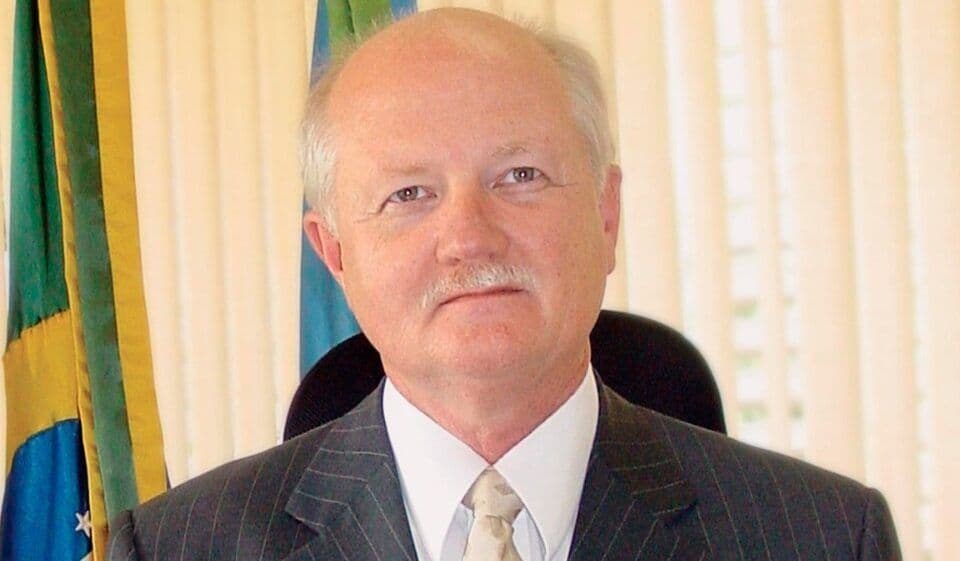STJ mantém demissão de ex-reitor da UnB por aplicação irregular de verbas públicas
