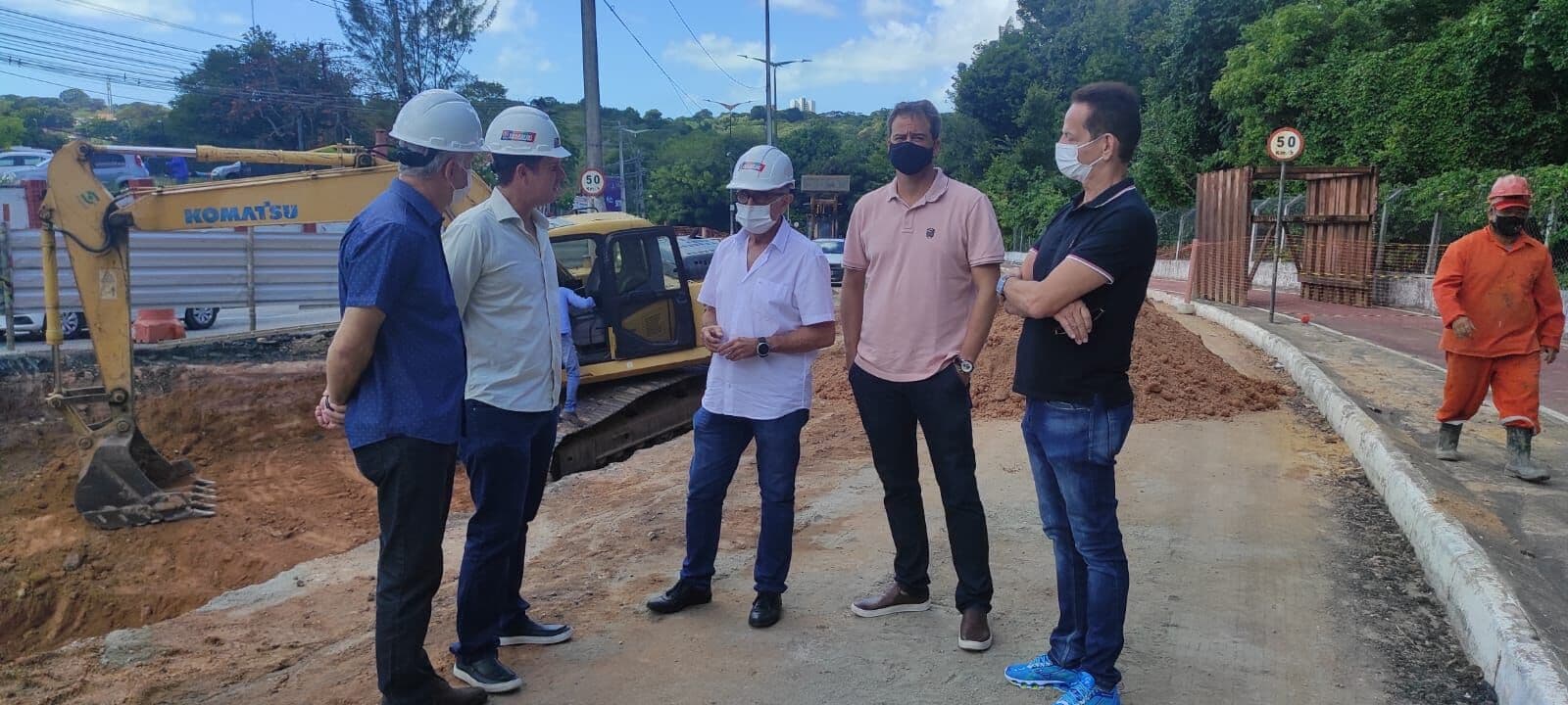 Reparação da cratera que se abriu na Avenida Pedro II em João Pessoa deve durar 12 dias, prevê Prefeitura