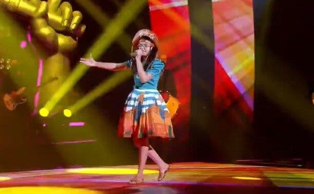 Paraibana Heloísa do Pandeiro é escolhida pelo público e disputa final do The Voice Kids