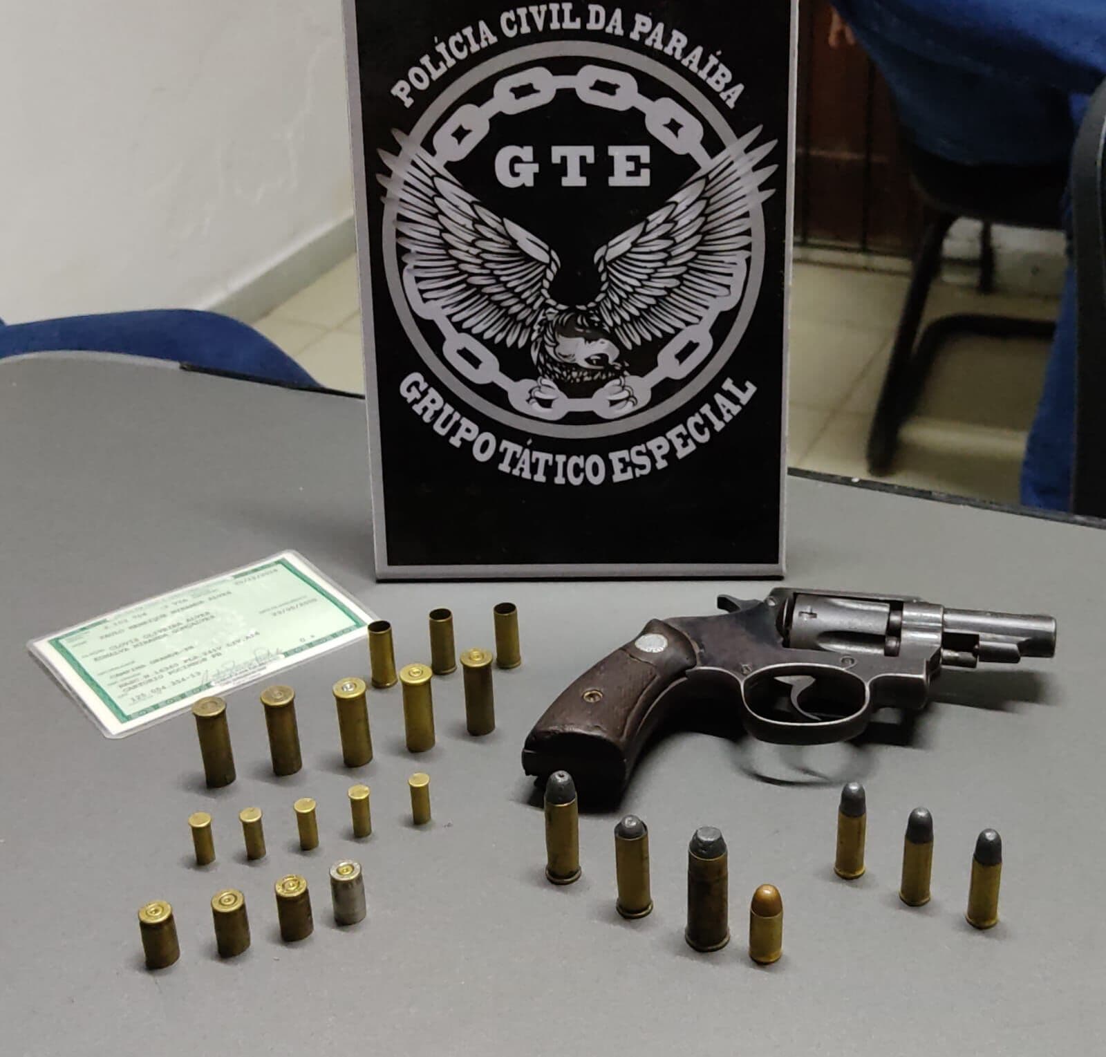 Polícia Civil prende suspeitos com mandados de prisão em aberto em municípios da Paraíba