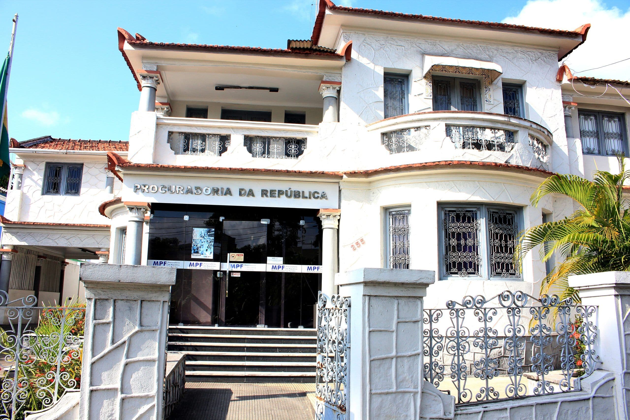 MPF investiga contratação de empresas de segurança clandestinas pela PMCG