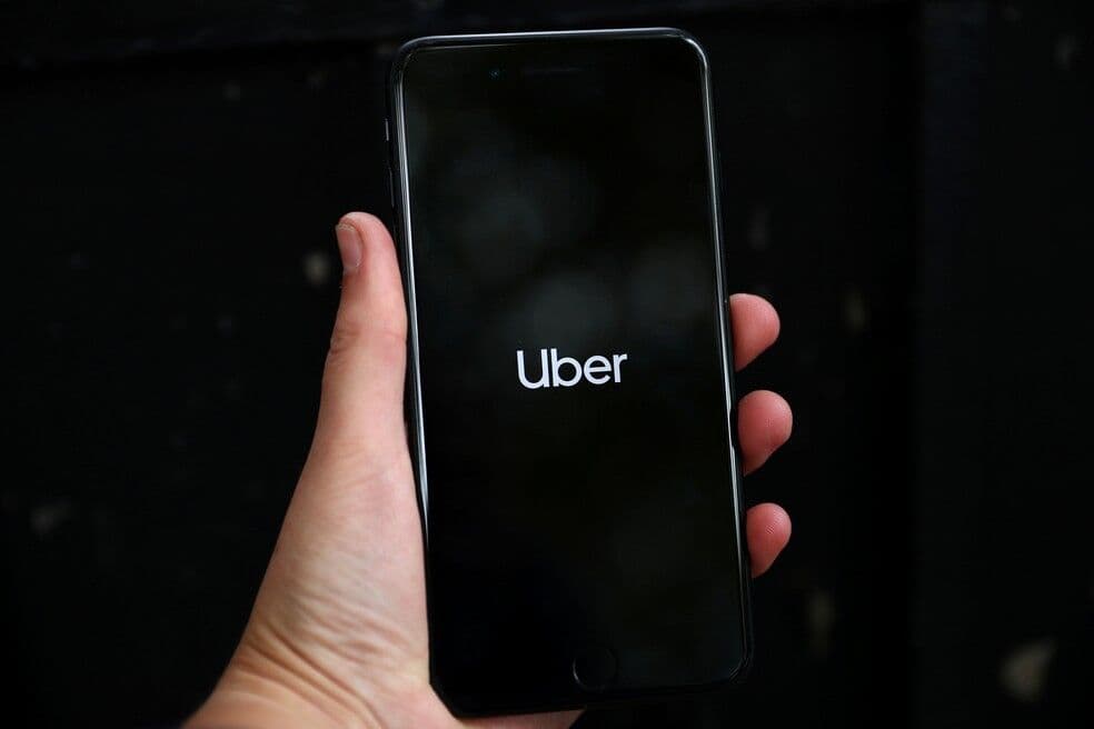 Turma do TST forma maioria para reconhecer vínculo entre Uber e motorista