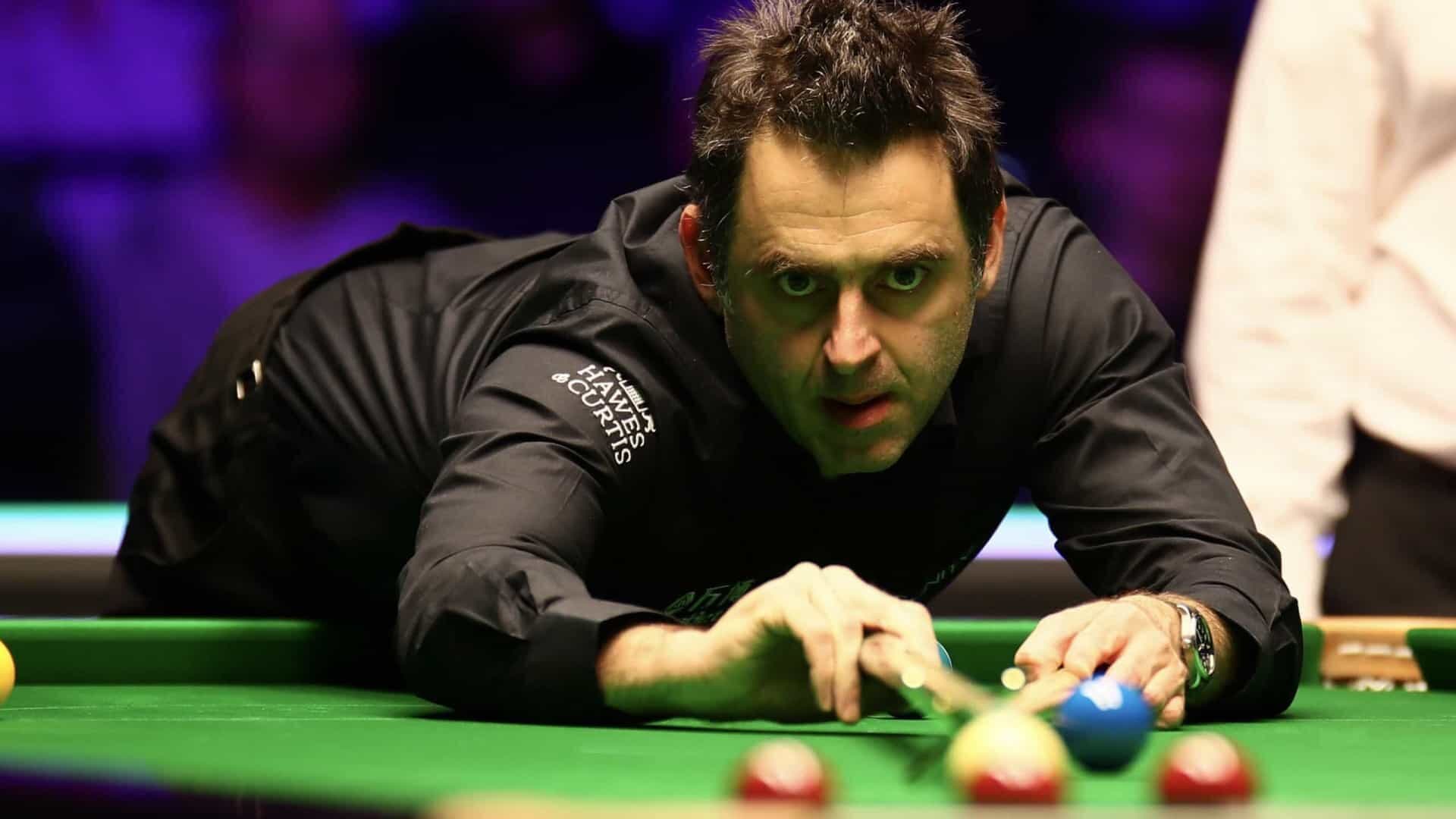 Ronnie O'Sullivan, lenda da sinuca, vê piora de rendimento e mira aposentadoria