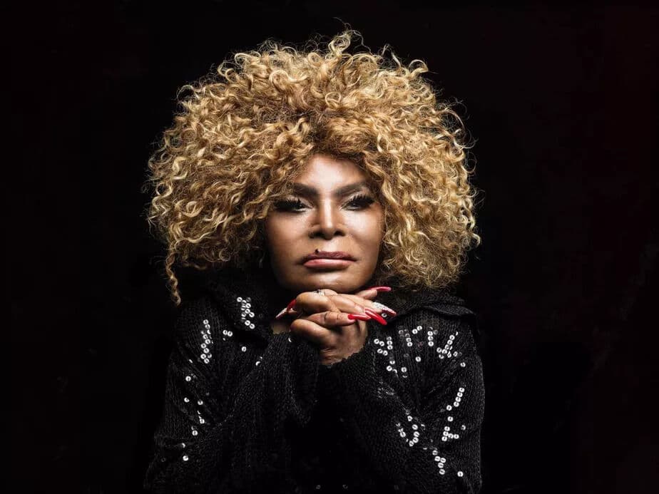 Rock in Rio terá Rita Ora e homenagem a Elza Soares em show com Alcione e Gaby Amarantos