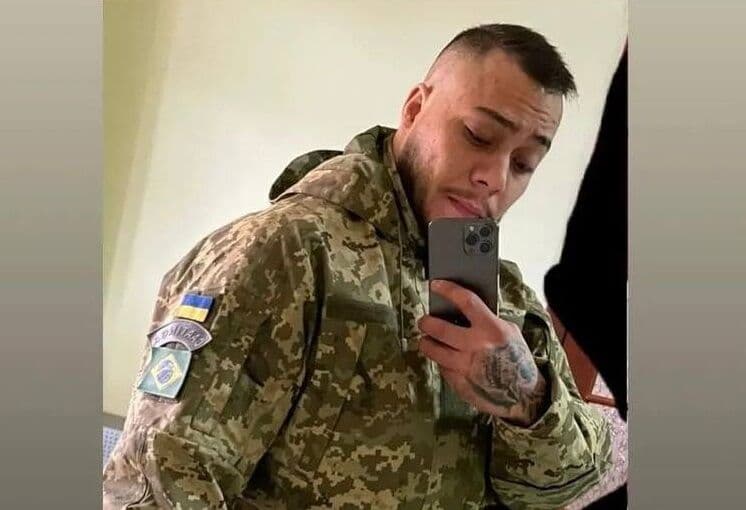 Fotos de voluntários brasileiros na Ucrânia facilitariam ataques russos