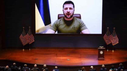 Em pronunciamento ao Congresso dos EUA, Zelensky pede mais armas