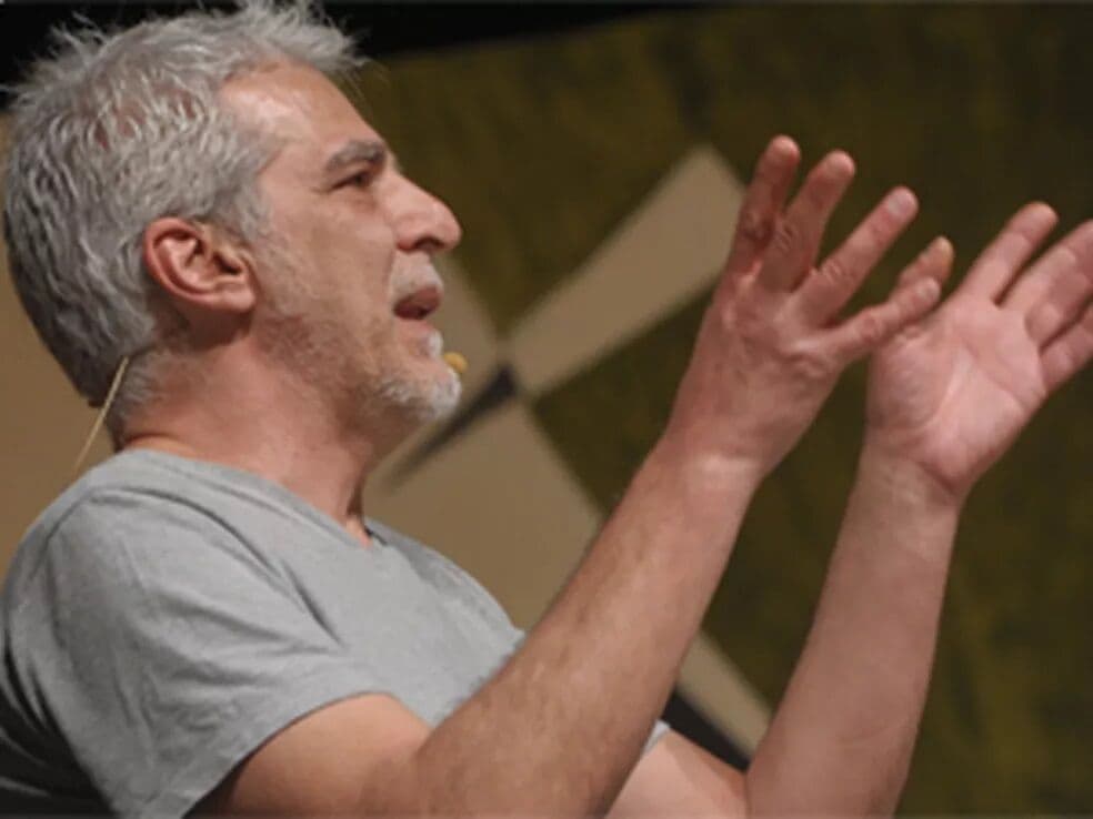 Angeli encerra carreira como cartunista após diagnóstico de afasia