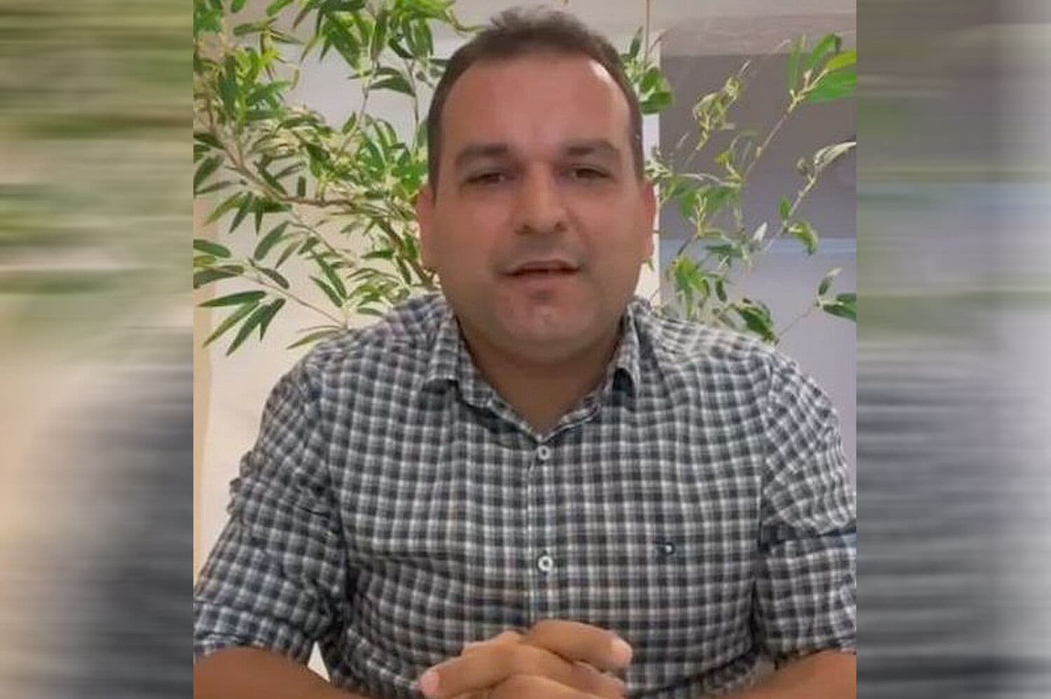 Filho de vereadora acusa prefeito de Santa Rita, Emerson Panta, de usar Prefeitura para reeleger Jane Panta: "sabemos dos empregos fantasmas"