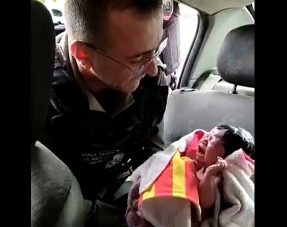 Polícia Militar realiza parto dentro de carro em Rio Tinto