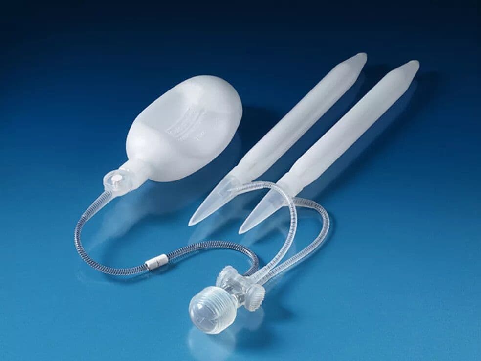 Compra de Viagra e próteses penianas pelas Forças Armadas atendeu princípios da administração pública, diz ministro da Defesa