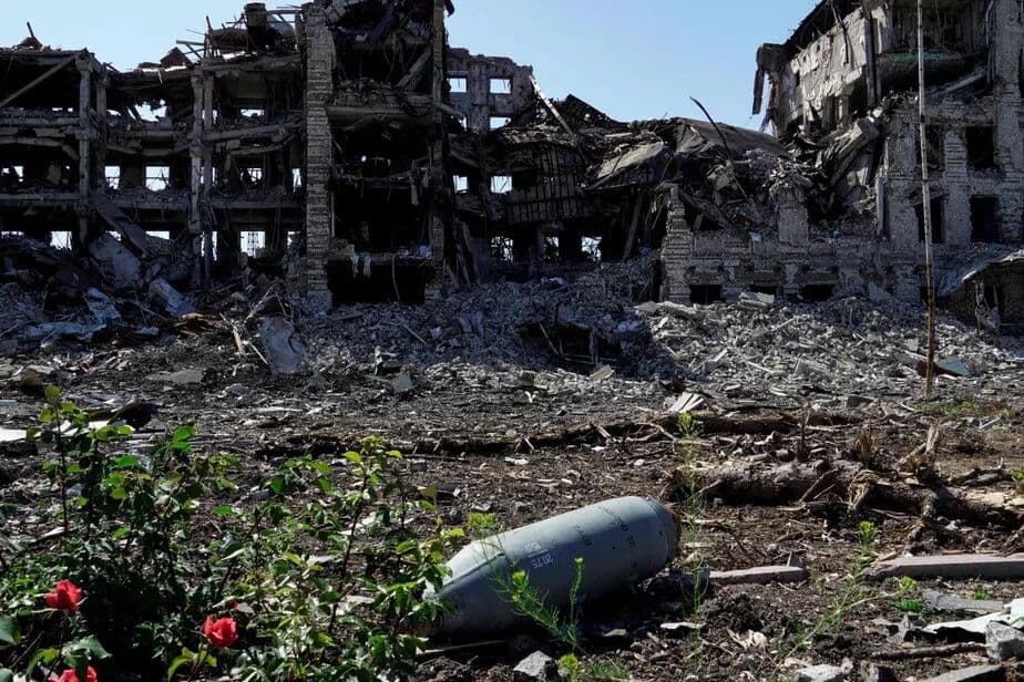 Guerra na Ucrânia: Mariupol corre risco de surto de cólera, alerta Reino Unido