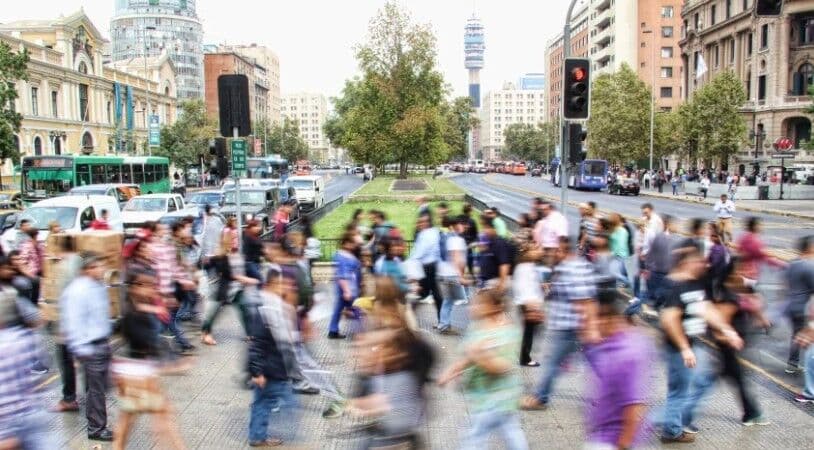 Excesso de urbanização nos deixa mais doentes e ansiosos, diz médico