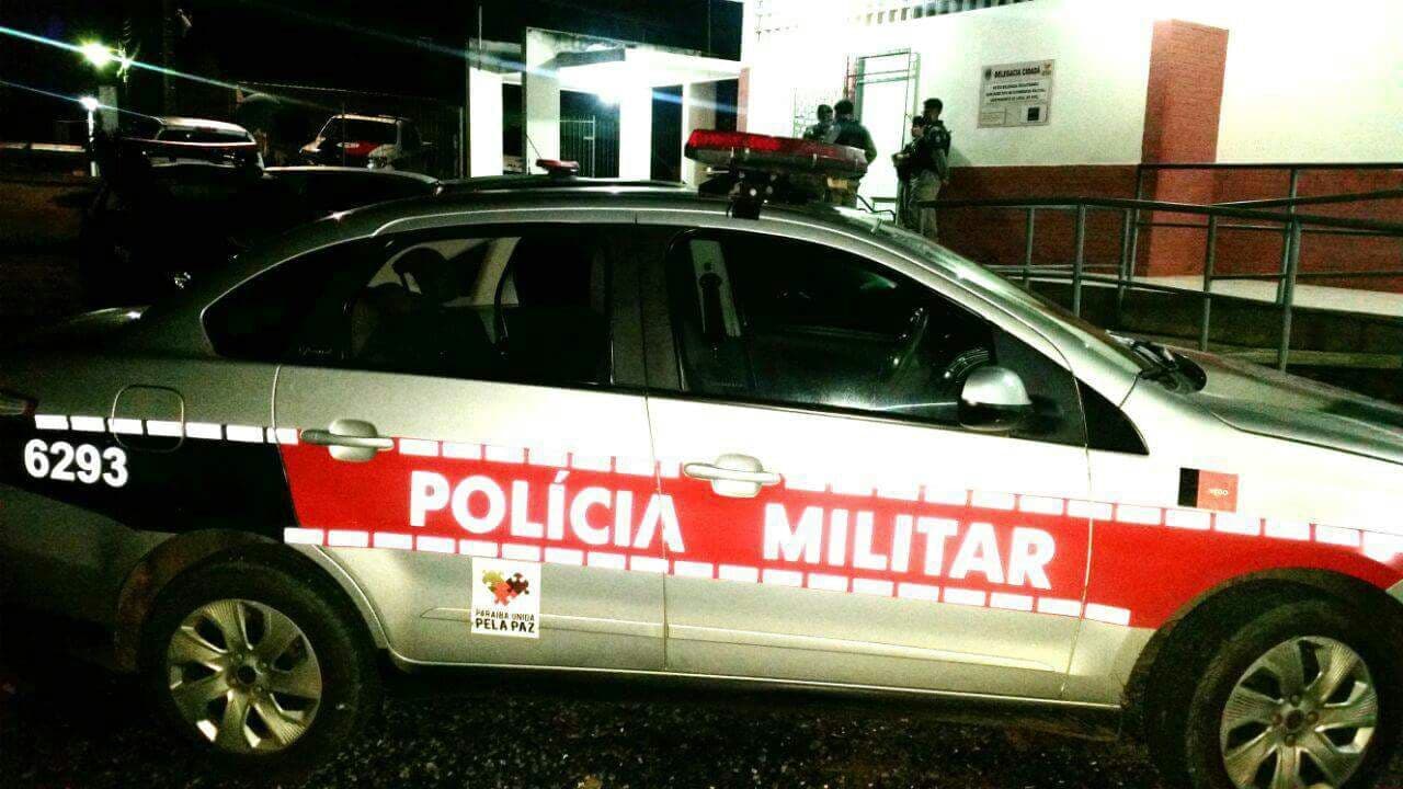 Polícia prende advogado foragido da Justiça, em Tambaú