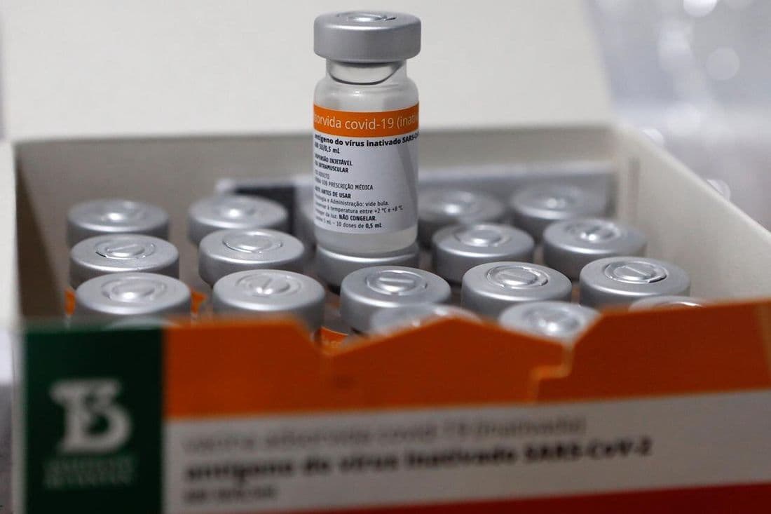 Paraíba distribui neste sábado mais de 61 mil doses da Covid-19 para os municípios